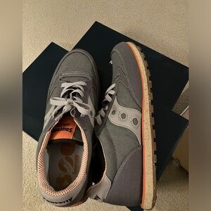 Saucony Jazz men’s sneakers, size 11